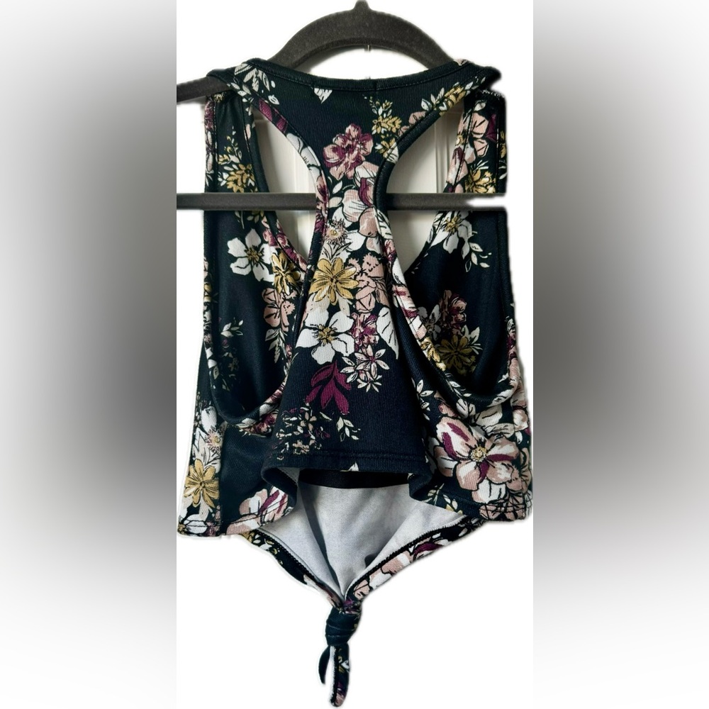 Rose + Vine Tank Top - Picture 8 of 8
